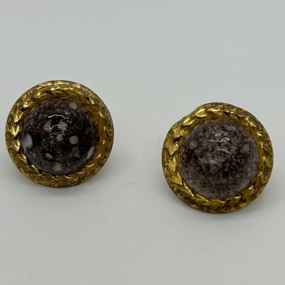 Vintage Miriam Haskell Clip-On Earrings Gold-Tone Frame Brown Speckled Cabochons - Picture 8 of 8